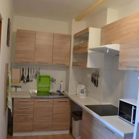 Pleso, * Štrbské Pleso